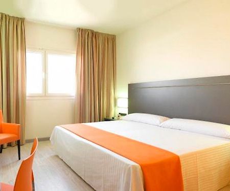 H2 Fuenlabrada Hotel ภายนอก รูปภาพ