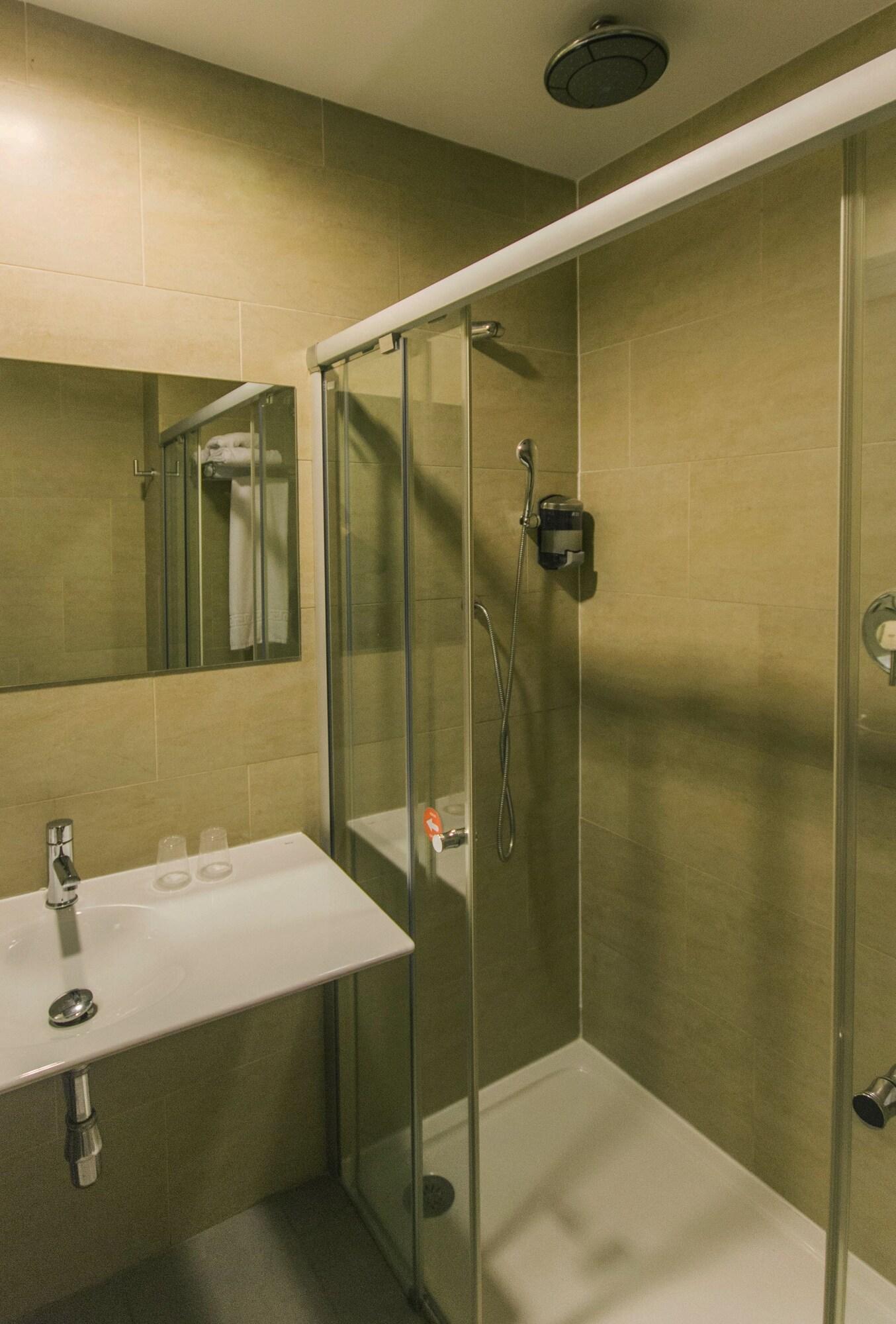 H2 Fuenlabrada Hotel ภายนอก รูปภาพ