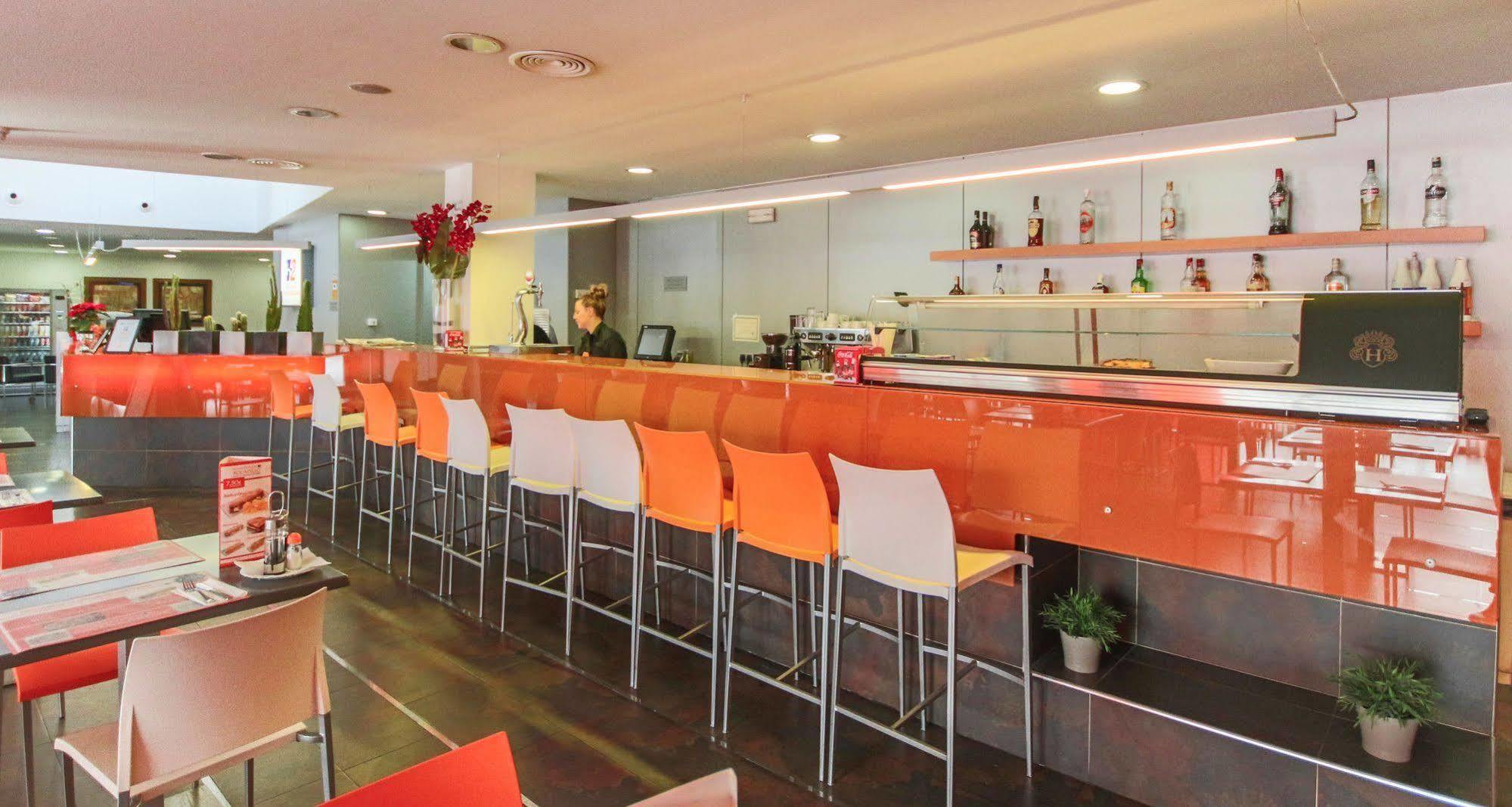H2 Fuenlabrada Hotel ภายนอก รูปภาพ